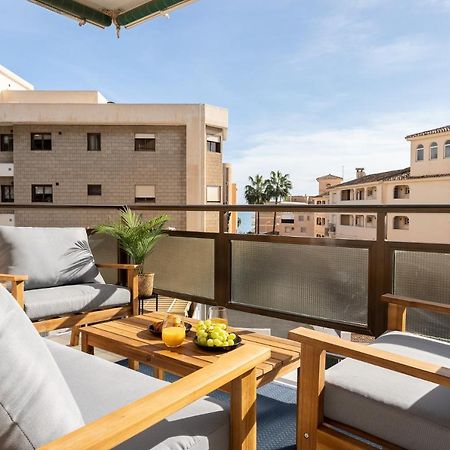 Sea View 2 Bedroom Apartment 2 Min Away From The Beach Torremolinos Dış mekan fotoğraf