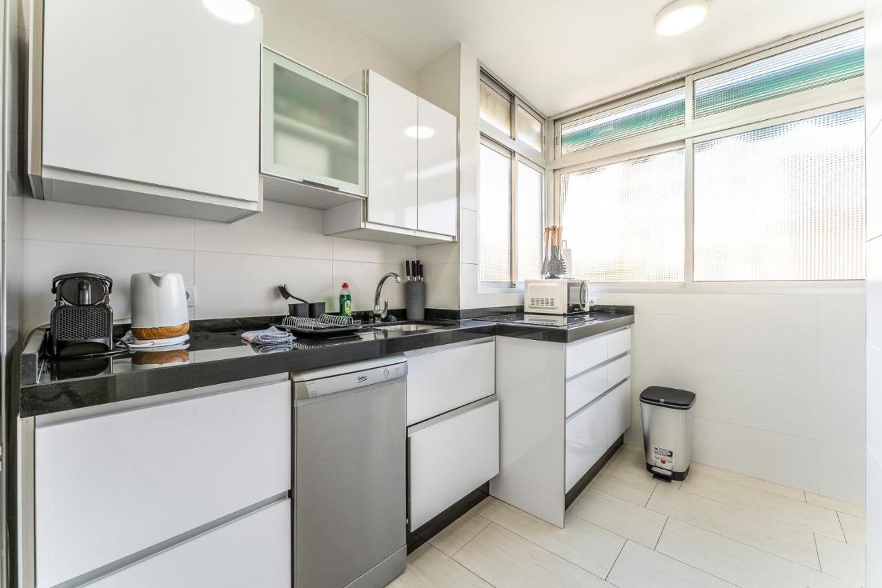 Sea View 2 Bedroom Apartment 2 Min Away From The Beach Torremolinos Dış mekan fotoğraf